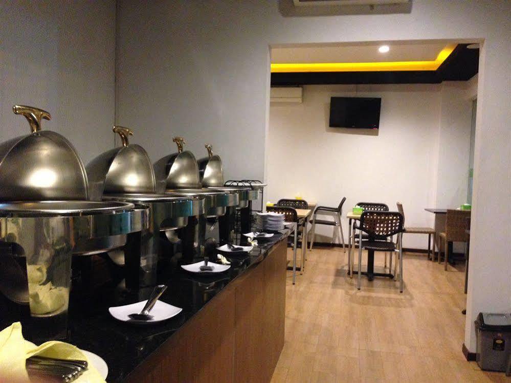 Sunwood Hotel Arianz Mataram Kültér fotó